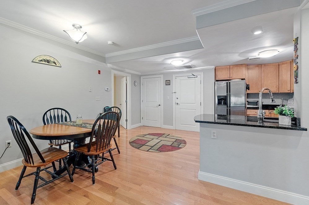 426 Main Street, Unit 205 Stoneham, MA 02180 - Photo 6 of 26