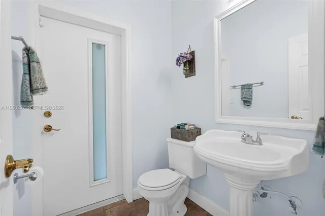 $1,660,000 | 5021 Southwest 168th Avenue, Southwest Ranches, FL 33331