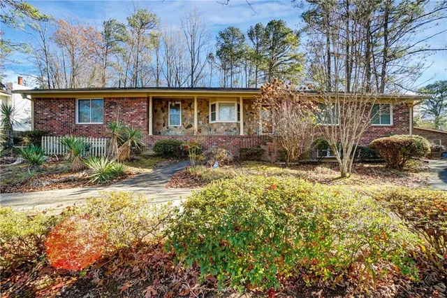 $3,800 | 648 Cativo Drive Southwest, Atlanta, GA 30311