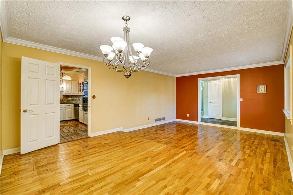 648 Cativo Drive Southwest Atlanta, GA 30311 - Photo 12 of 51