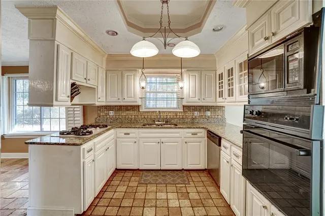 $3,800 | 648 Cativo Drive Southwest, Atlanta, GA 30311