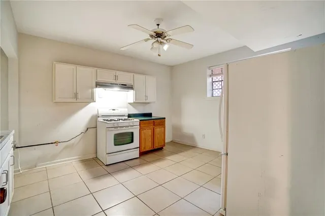 $3,800 | 648 Cativo Drive Southwest, Atlanta, GA 30311