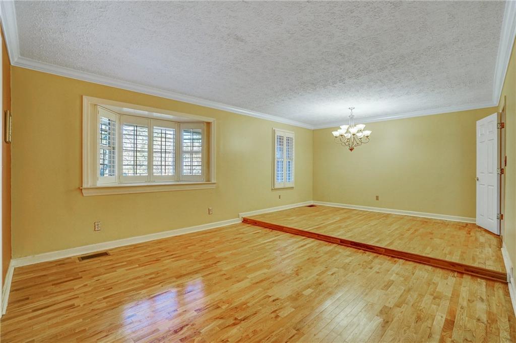 648 Cativo Drive Southwest Atlanta, GA 30311 - Photo 10 of 51