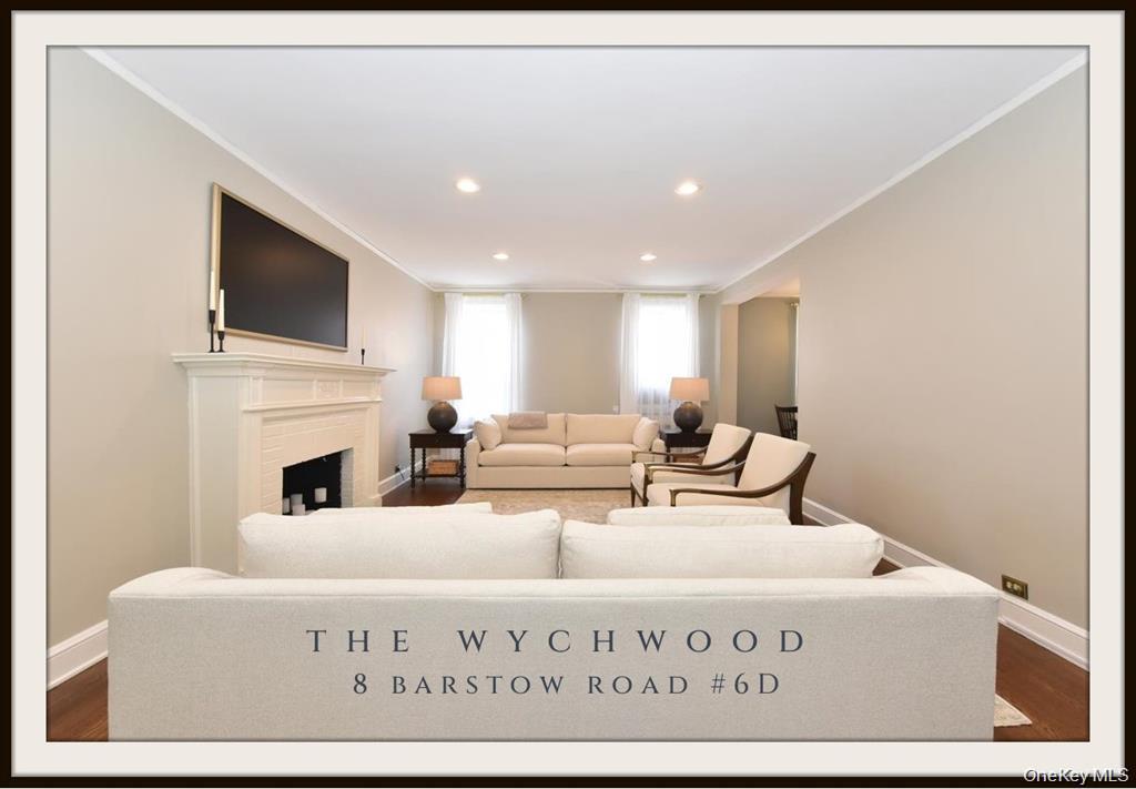 The Wychwood #6-D, Great Neck Plaza