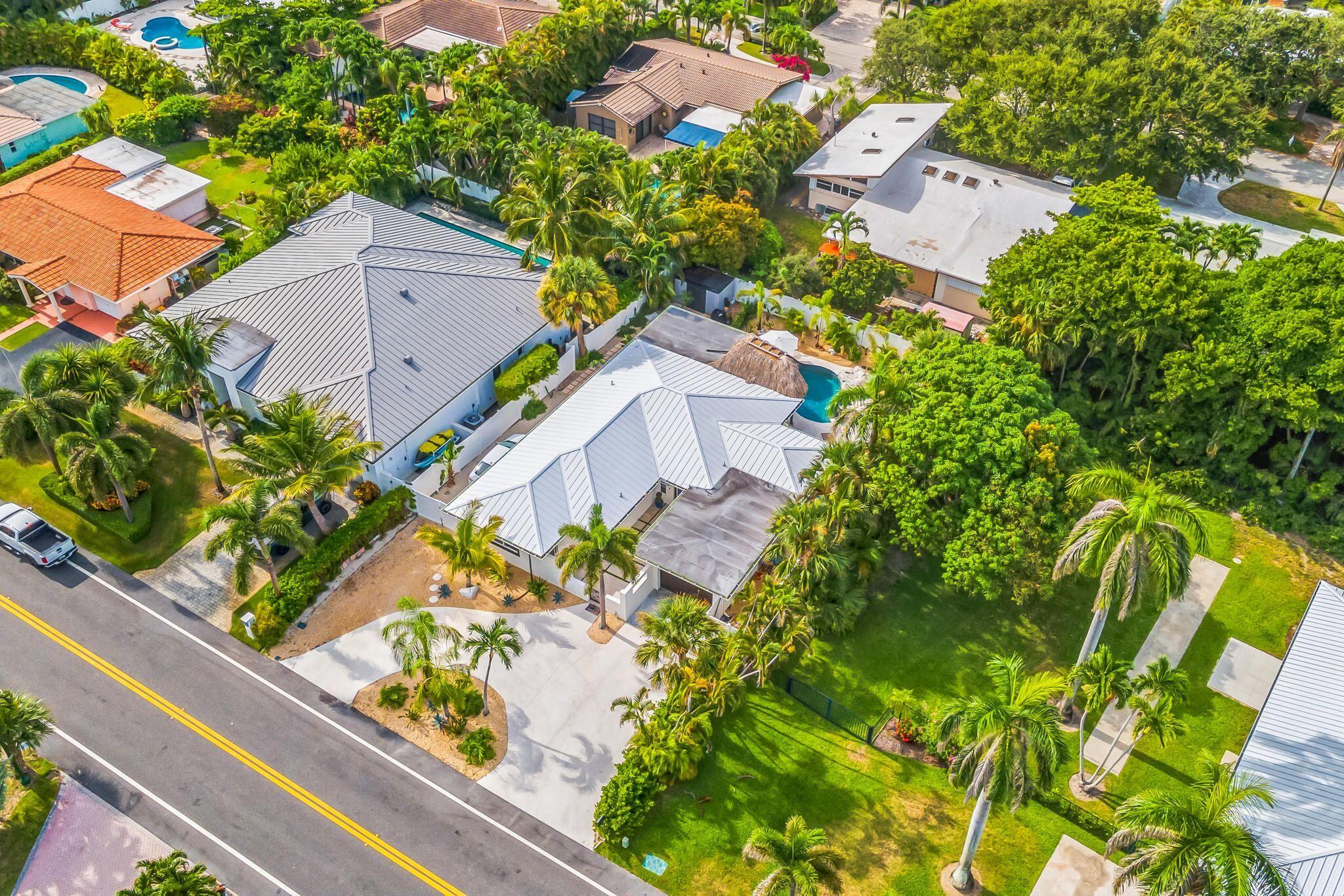 226 Bamboo Road Palm Beach Shores, FL 33404 - Photo 28 of 39 an aerial view of a house