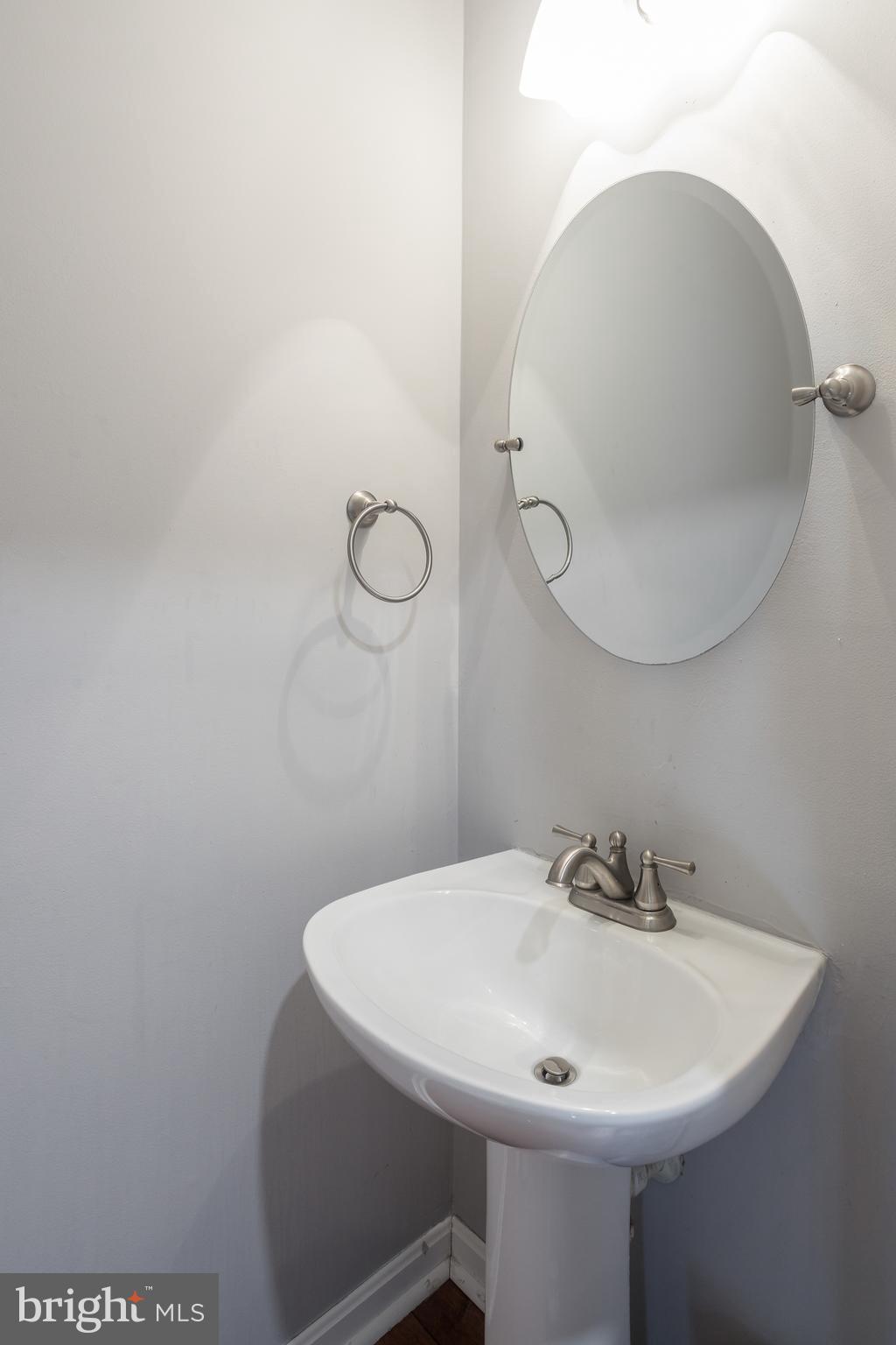 5252 Lightfoot Path Columbia, MD 21044 - Photo 6 of 36