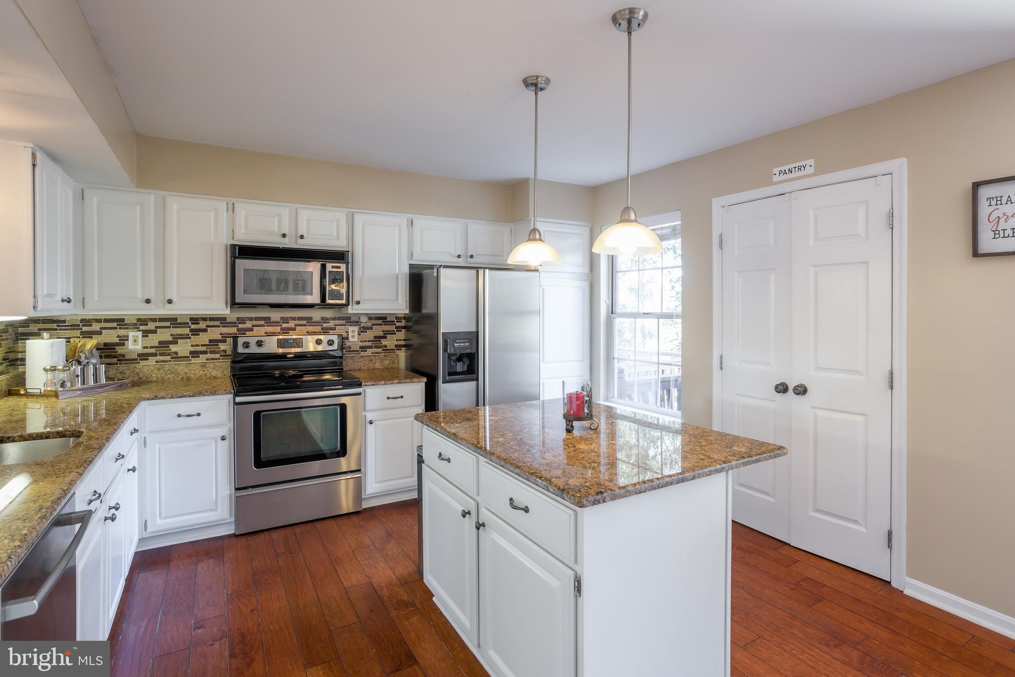 5252 Lightfoot Path Columbia, MD 21044 - Photo 9 of 36
