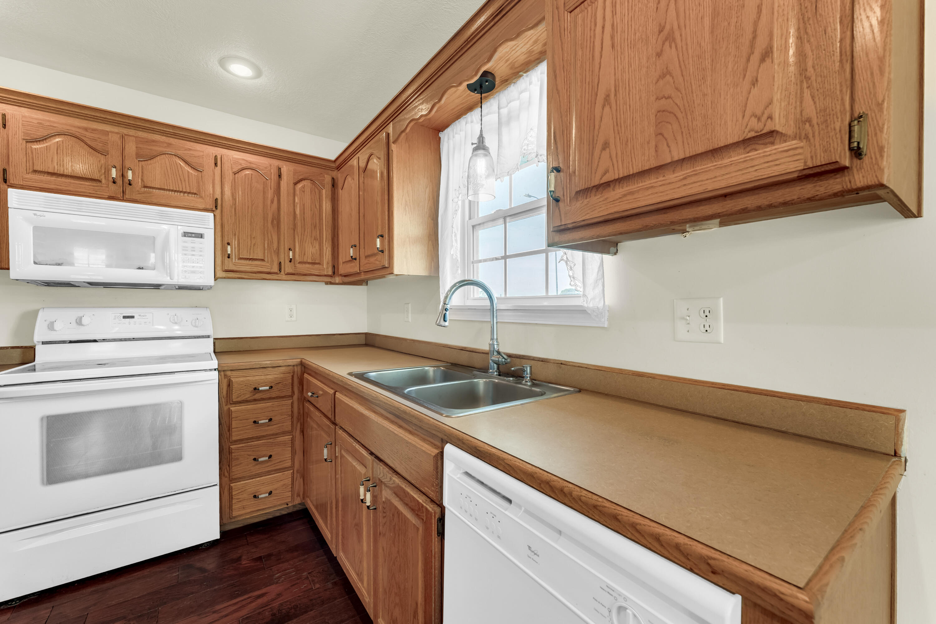 1345 West Dunrobin Castle Road Nixa, MO 65714 - Photo 11 of 40 11