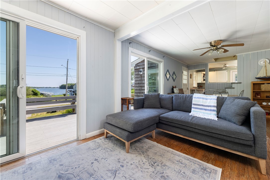 43 Flintstone Road Narragansett, RI 02882 - Photo 12 of 34