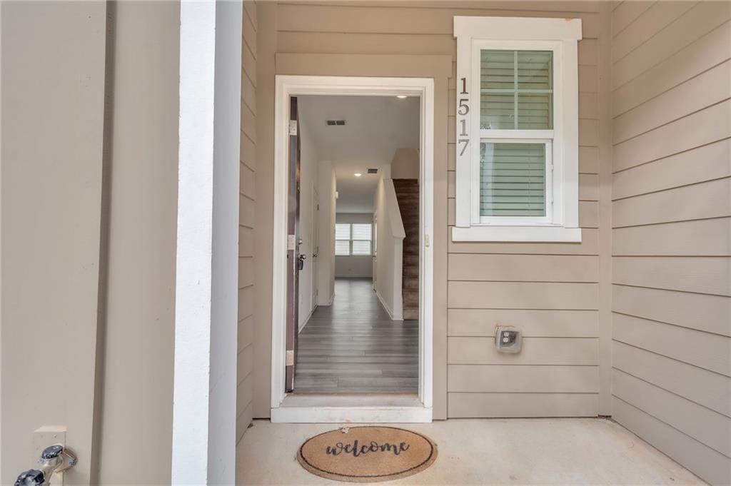 1517 Vernon Boulevard Decatur, GA 30035 - Photo 2 of 25