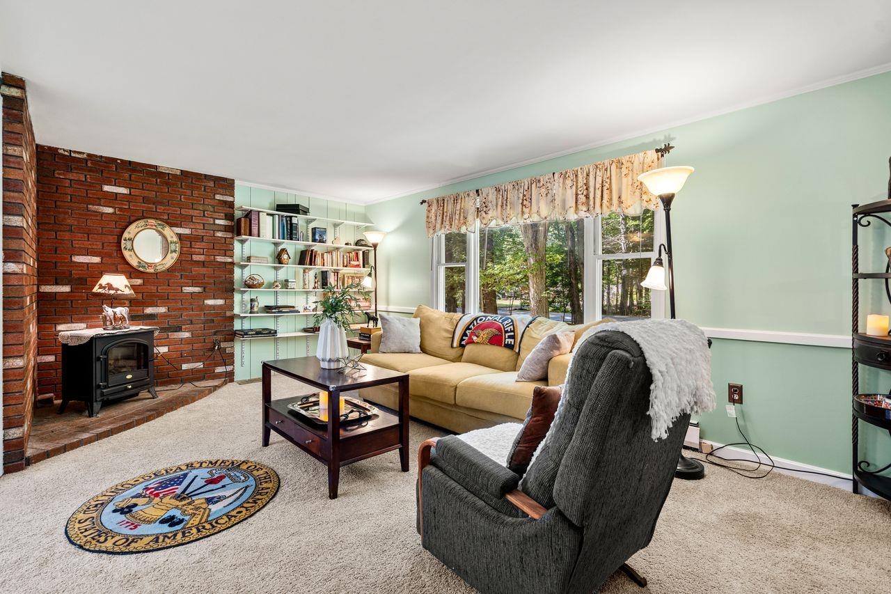 37 Baboosic Lake Road Amherst, NH 03031 - Photo 13 of 47