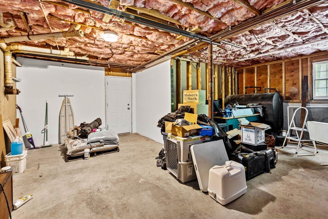 37 Baboosic Lake Road Amherst, NH 03031 - Photo 26 of 47