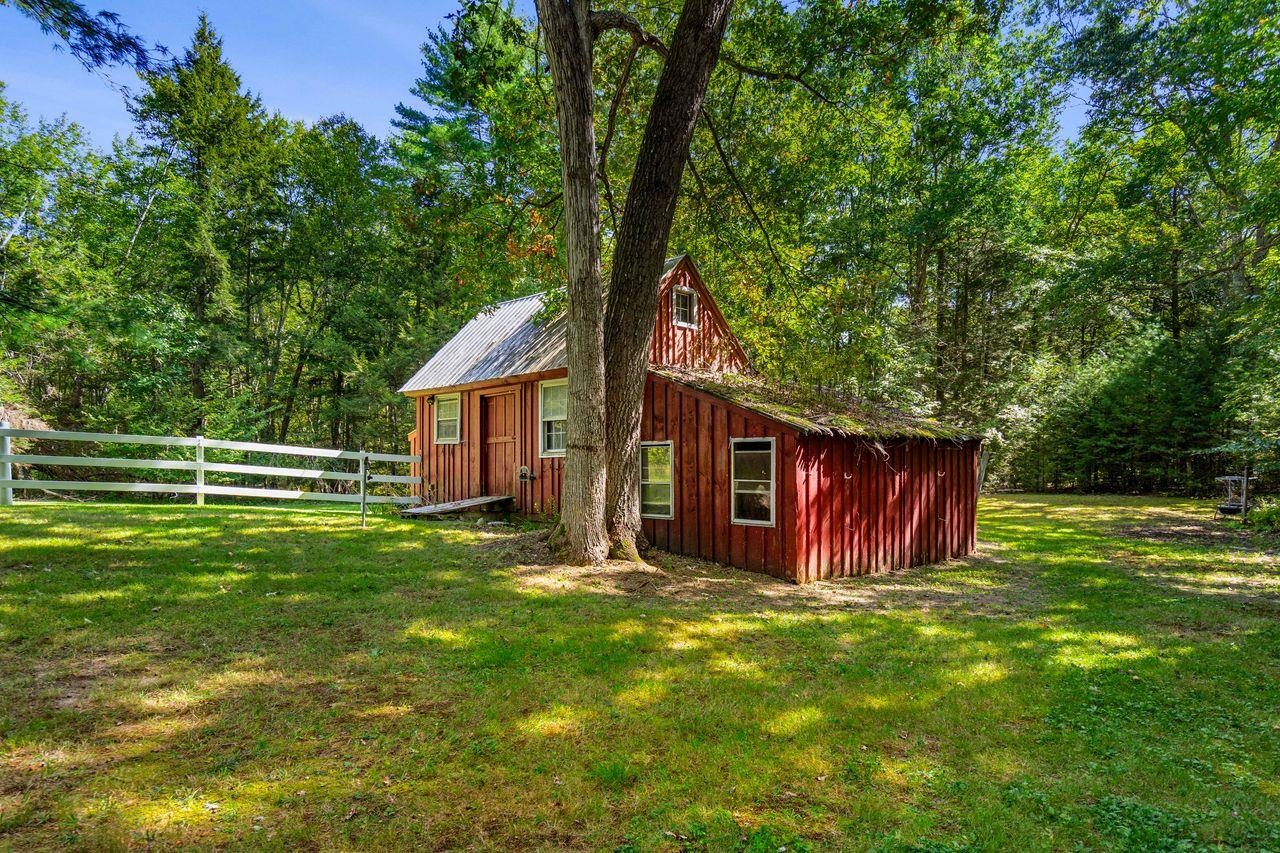 37 Baboosic Lake Road Amherst, NH 03031 - Photo 39 of 47