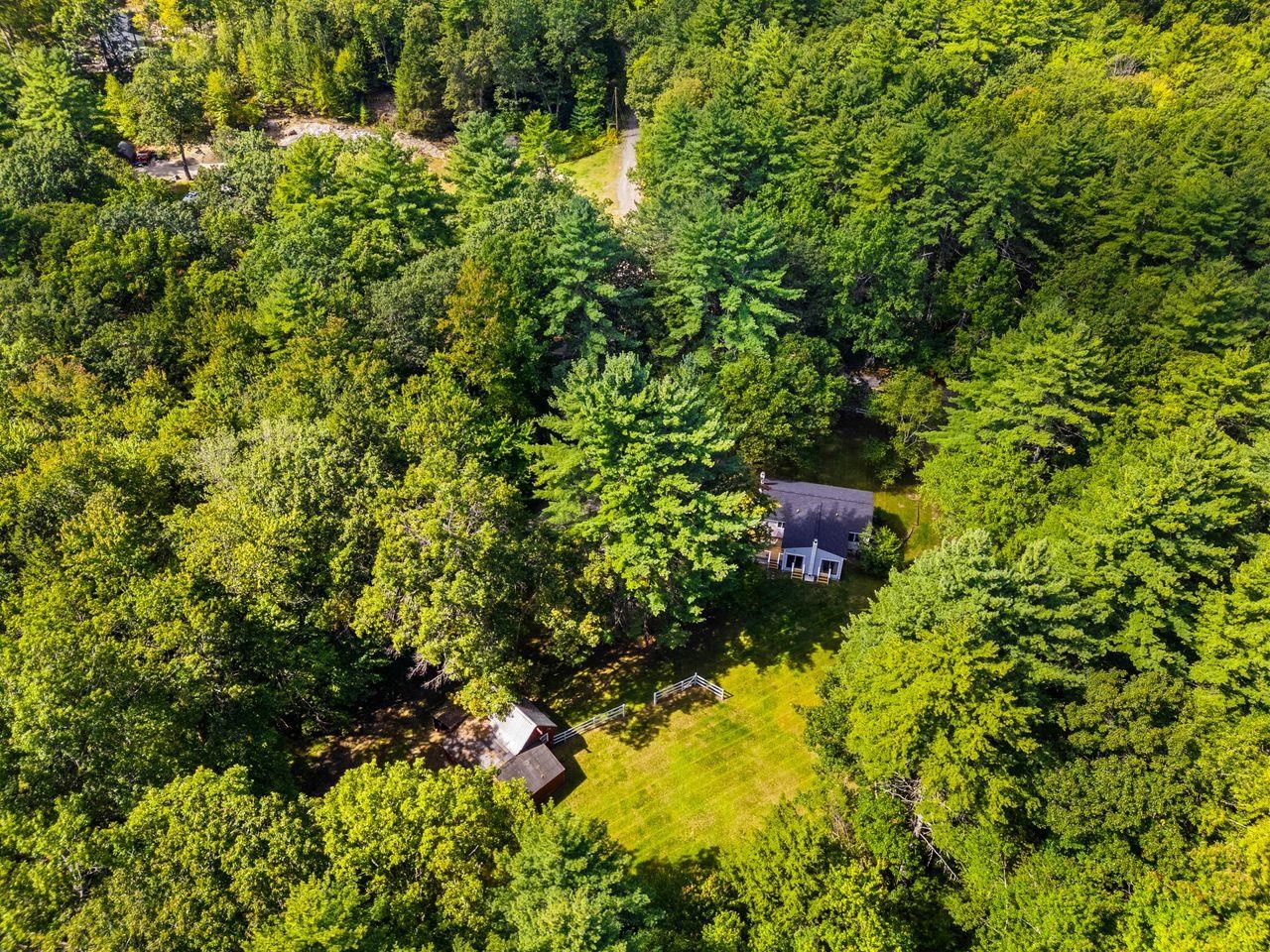 37 Baboosic Lake Road Amherst, NH 03031 - Photo 42 of 47