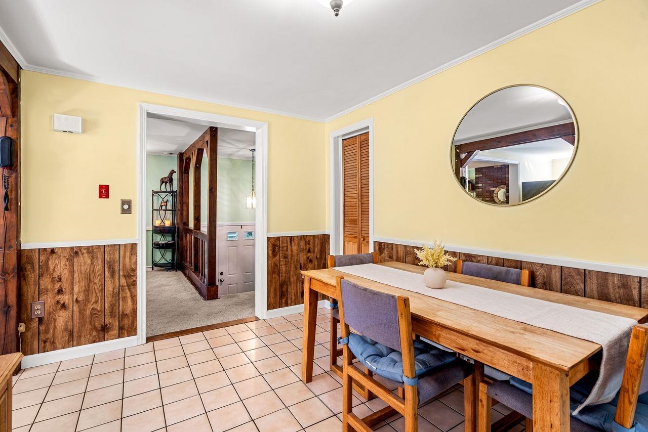 37 Baboosic Lake Road Amherst, NH 03031 - Photo 6 of 47