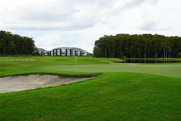 $2,350 | 5715 Double Eagle Circle, Unit 4446, Ave Maria, FL 34142