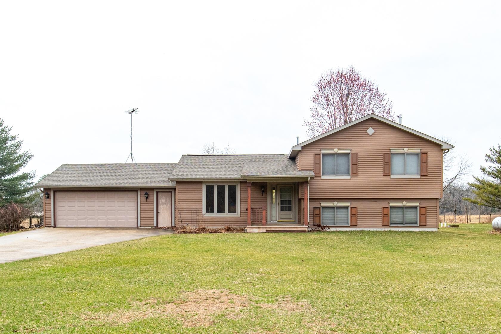 N6677 37th Avenue Fremont, WI 54940 - Photo 1 of 31