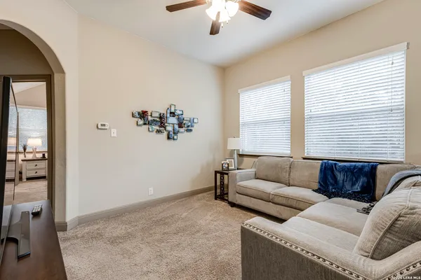 $2,100 | 17411 Brachetto, San Antonio, TX 78247