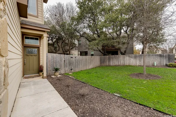 $2,100 | 17411 Brachetto, San Antonio, TX 78247