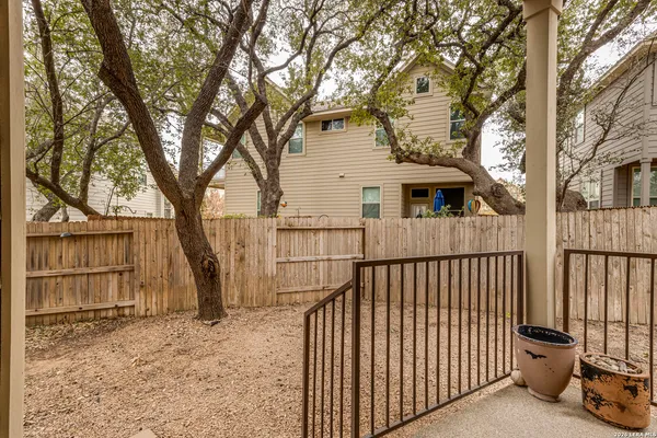 $2,100 | 17411 Brachetto, San Antonio, TX 78247