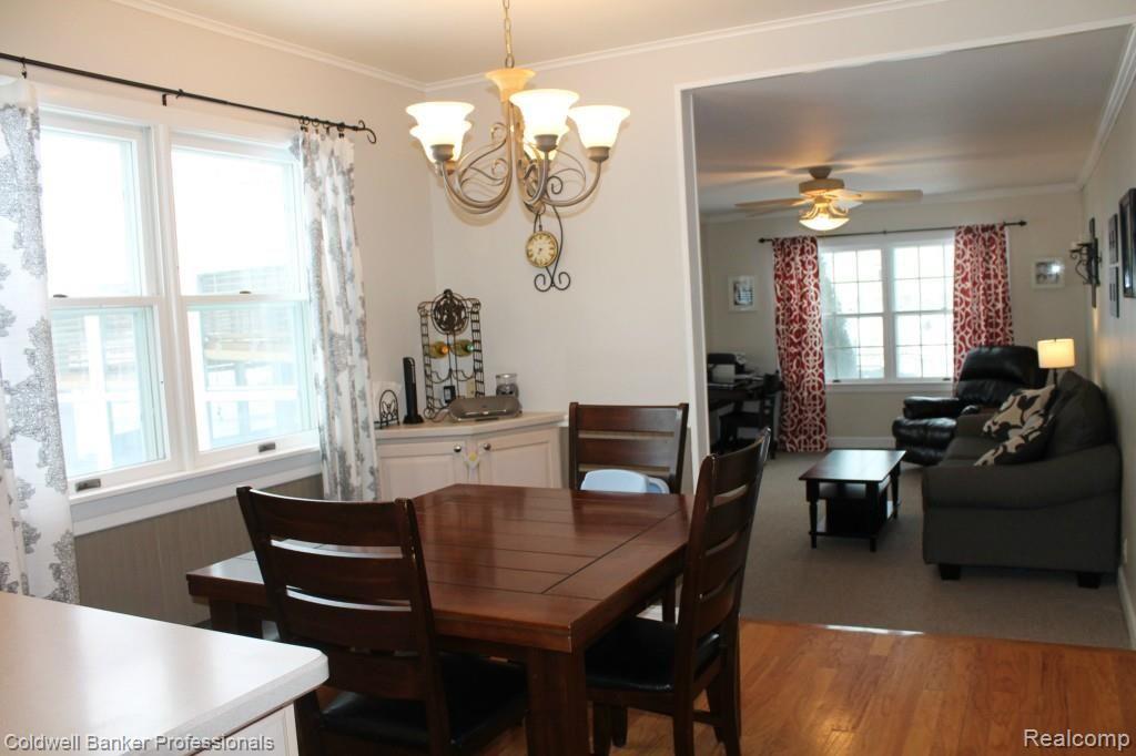 5487 Coldwater Road Flint, MI 48504 - Photo 10 of 34 IMG_2048.jpg