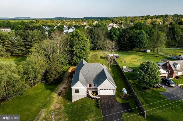 $675,000 | 198 Cross Road, Gilbertsville, PA 19525