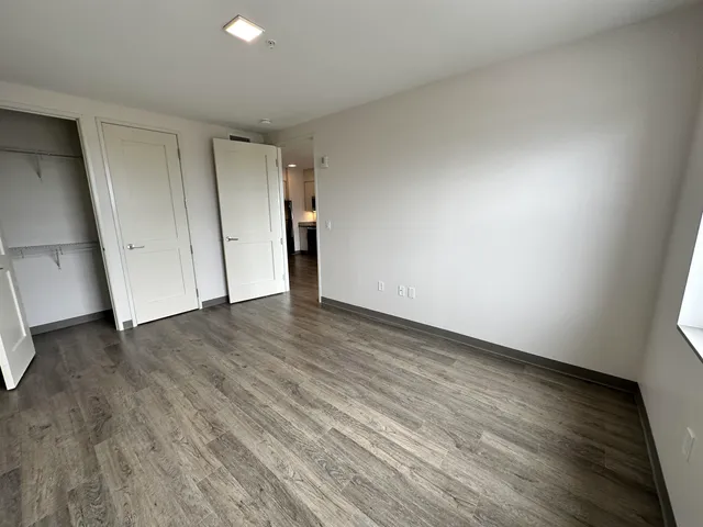 $2,006 | 409 Elm Street, Unit 212, Manchester, NH 03101