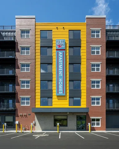 $2,006 | 409 Elm Street, Unit 212, Manchester, NH 03101