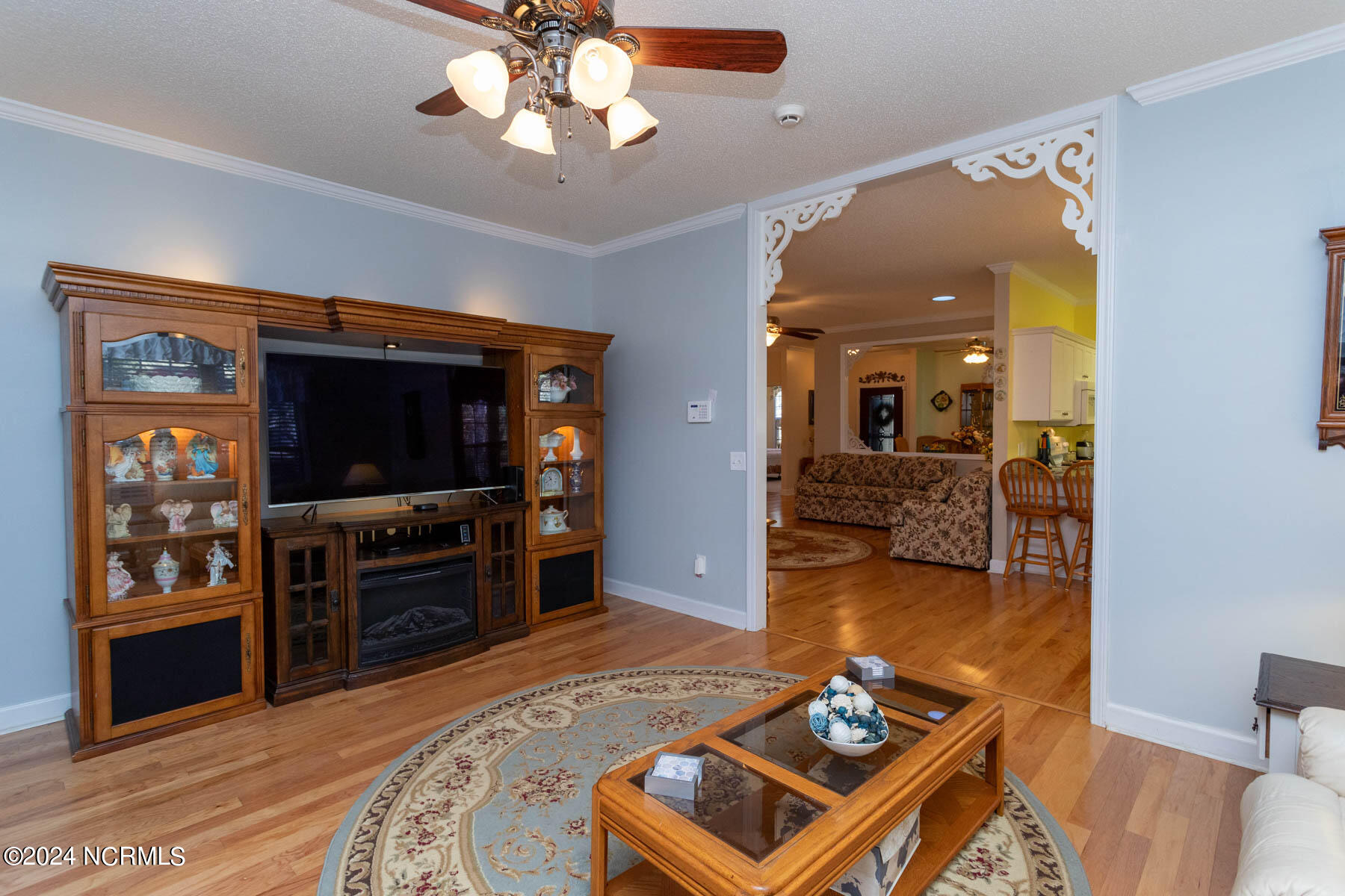 325 Pinehurst Trace Drive Pinehurst, NC 28374 - Photo 15 of 33 family room3