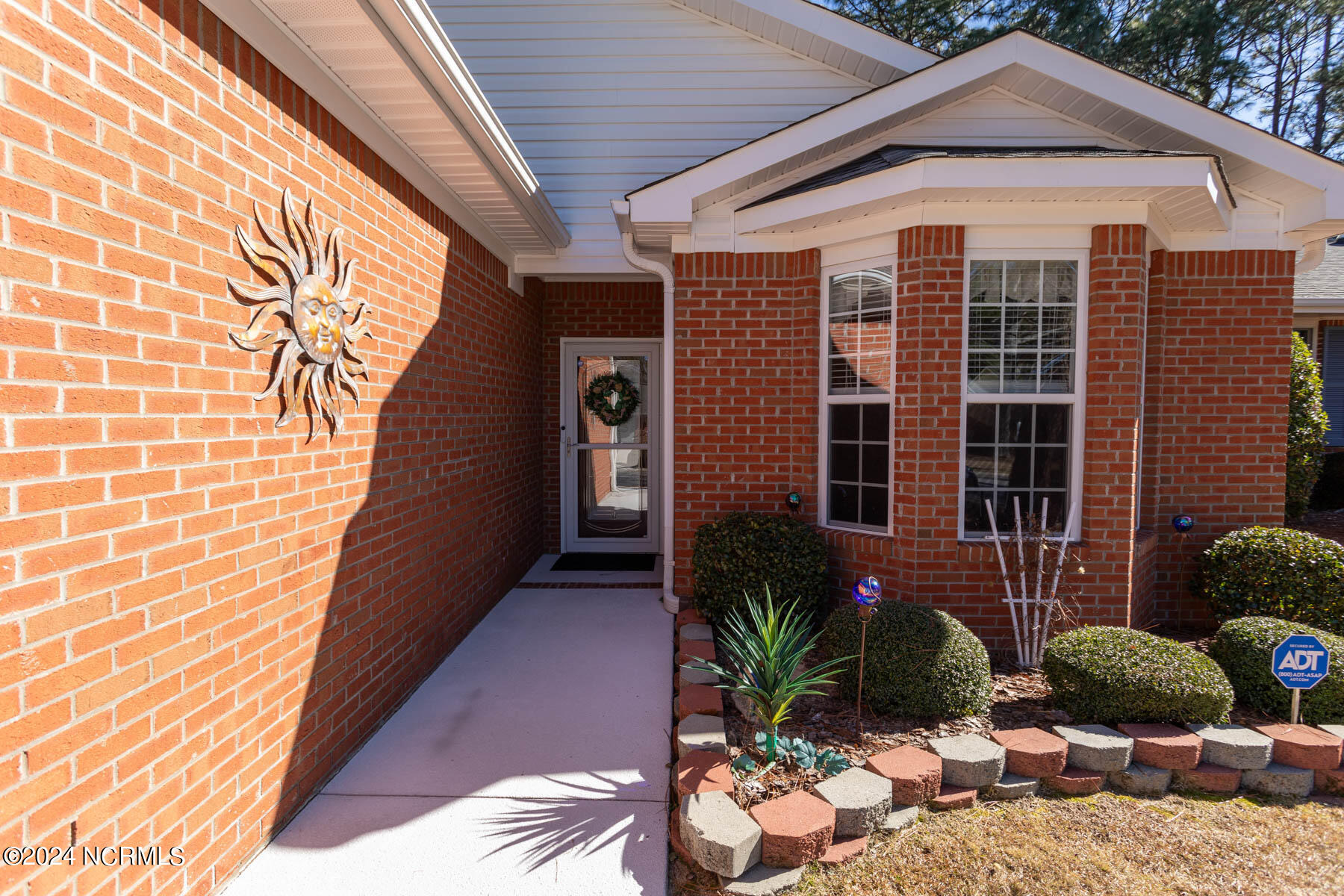 325 Pinehurst Trace Drive Pinehurst, NC 28374 - Photo 3 of 33 front6