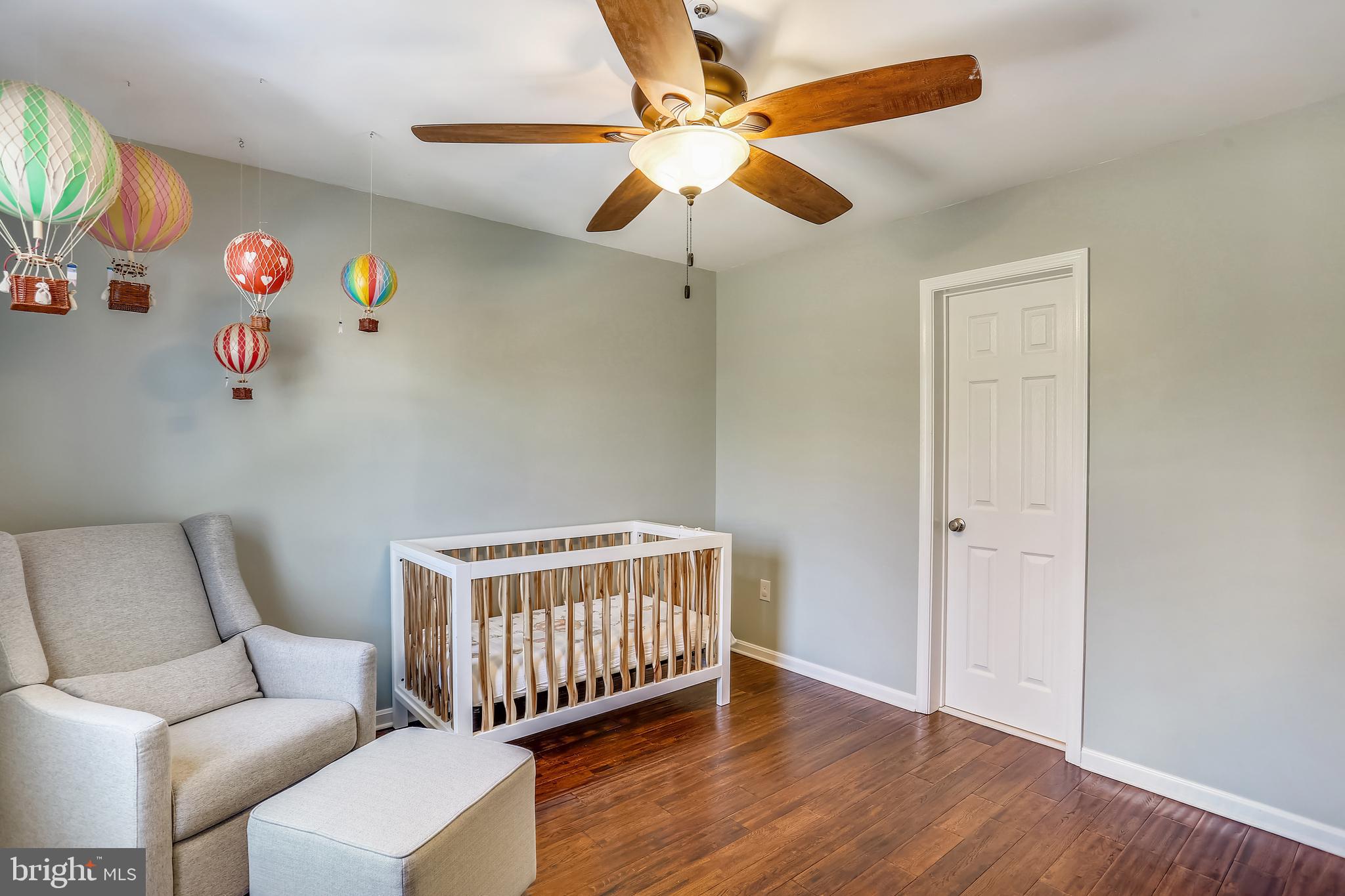 108 Kent Square Road Gaithersburg, MD 20878 - Photo 19 of 53 2nd bedroom/sitting room w/lighted ceiling fan