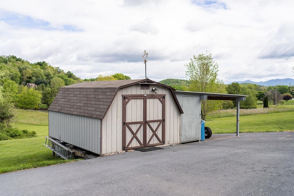653 Dices Spring Road Weyers Cave, VA 24486 - Photo 54 of 62 Gallery Image 54