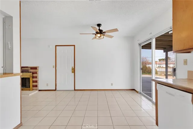 $350,000 | 16463 Solvang Avenue, Victorville, CA 92394