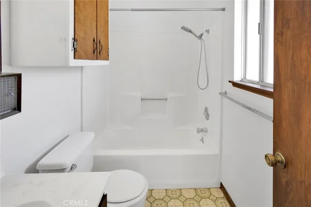 $350,000 | 16463 Solvang Avenue, Victorville, CA 92394