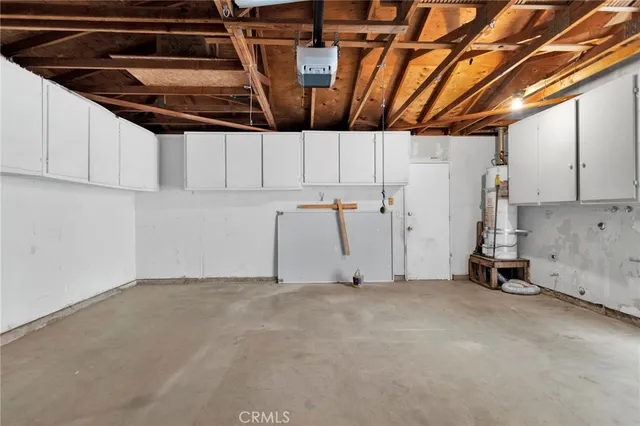 $350,000 | 16463 Solvang Avenue, Victorville, CA 92394