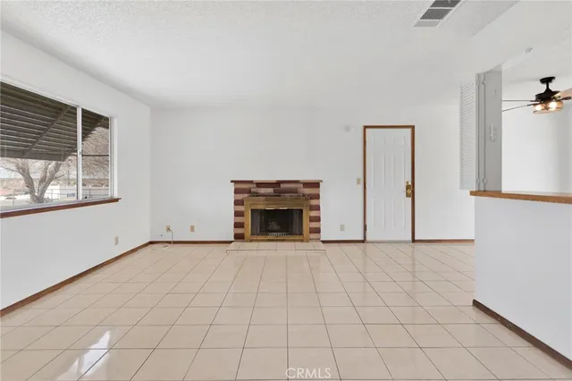 $350,000 | 16463 Solvang Avenue, Victorville, CA 92394