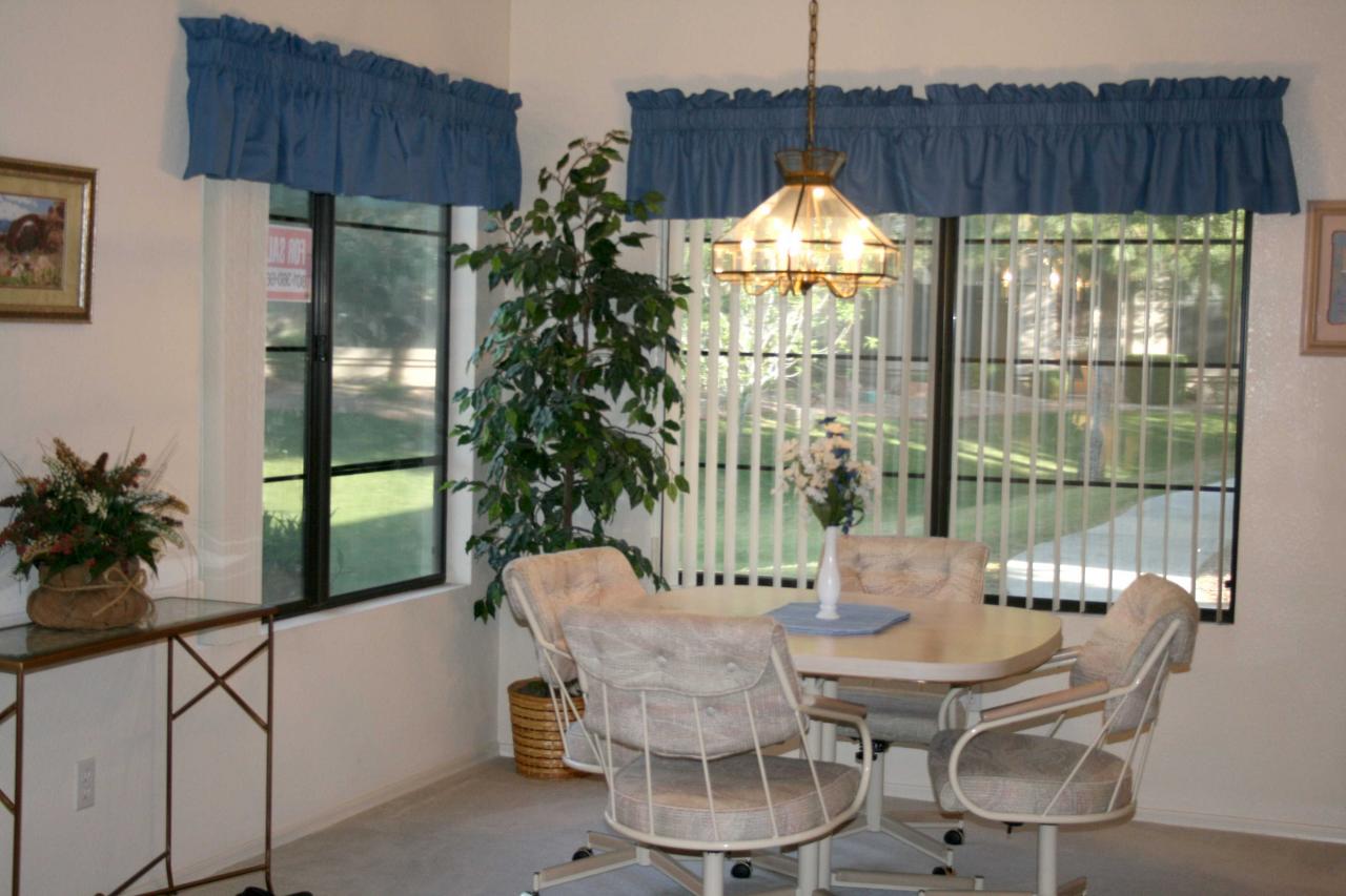 14300 West Bell Road, Unit 355 Surprise, AZ 85374 - Photo 3 of 12 3