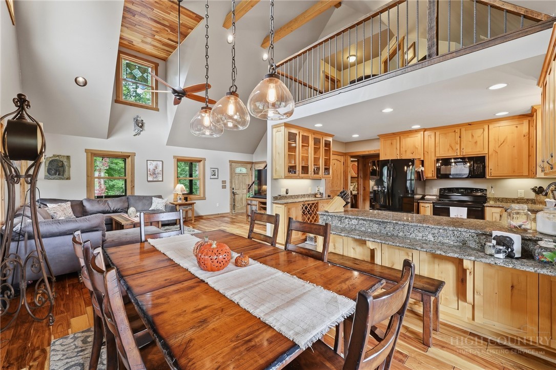 1400 Rustic Road West Jefferson, NC 28694 - Photo 12 of 50 Gallery Image 12