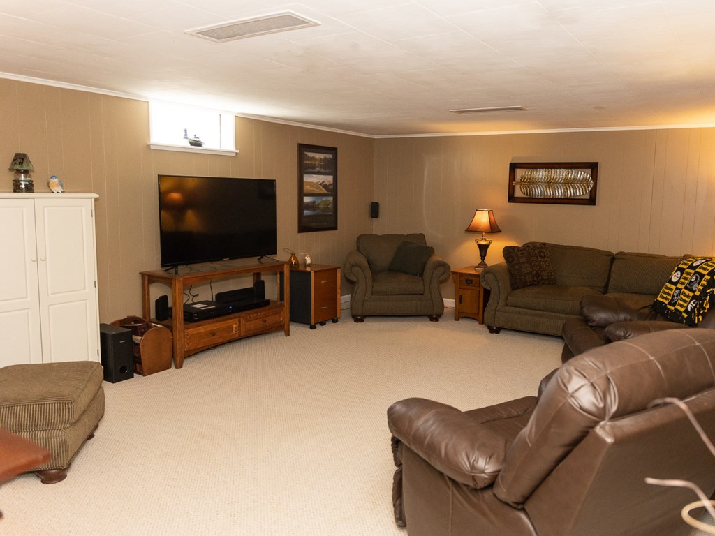 4423 Neilltown Road Pleasantville, PA 16341 - Photo 27 of 44 Gallery Image 27