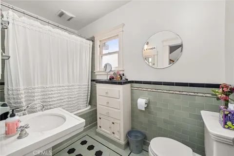 $1,439,000 | 5857 Washington Avenue, Whittier, CA 90601