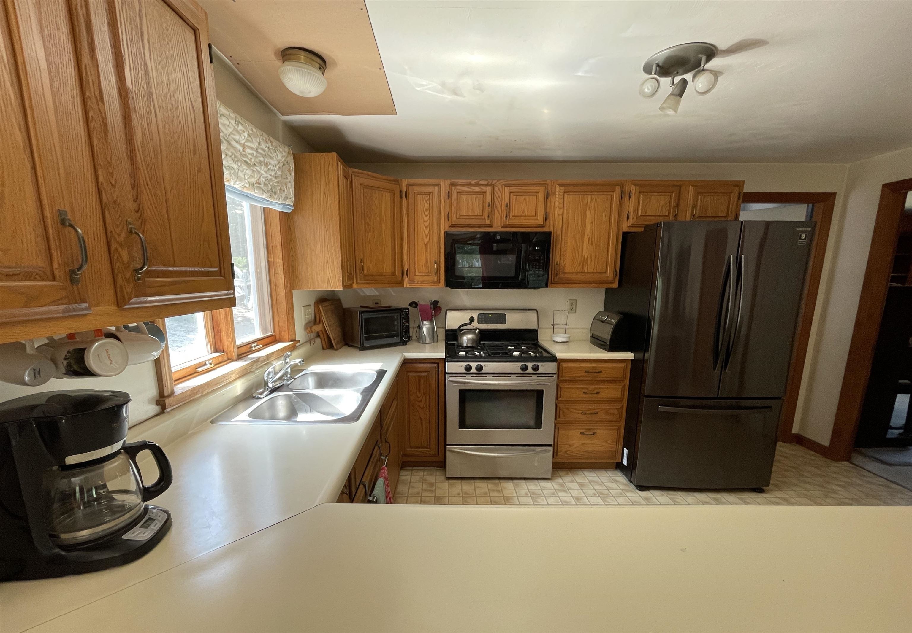44 Blueberry Road Ossipee, NH 03814 - Photo 6 of 39