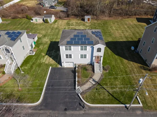 $799,900 | 15 Meadow Drive, Lowell, MA 01854