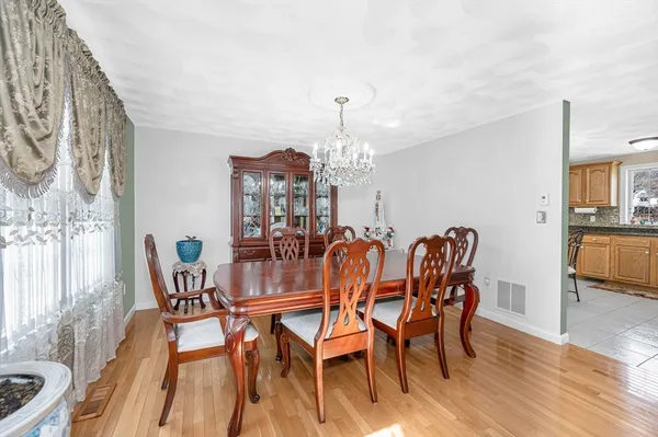 $799,900 | 15 Meadow Drive, Lowell, MA 01854