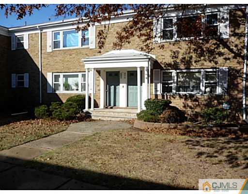 199 Evergreen Road, Unit 10B Edison, NJ 08837 - Photo 2 of 22 Gallery Image 2