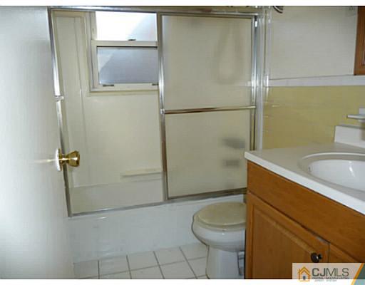 199 Evergreen Road, Unit 10B Edison, NJ 08837 - Photo 13 of 22 Gallery Image 13