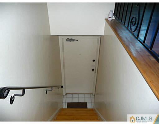 199 Evergreen Road, Unit 10B Edison, NJ 08837 - Photo 21 of 22 Gallery Image 21