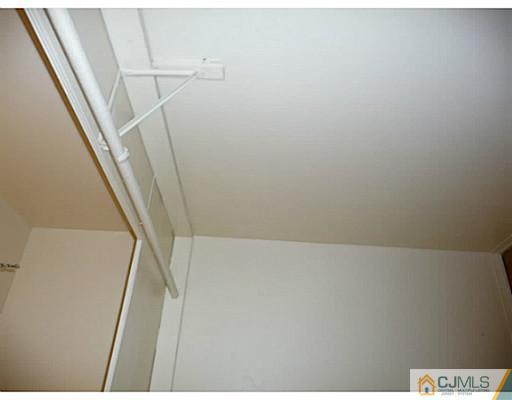199 Evergreen Road, Unit 10B Edison, NJ 08837 - Photo 5 of 22 Gallery Image 5