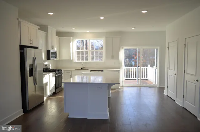 $4,000 | 113 Fred Clark Drive, Pennington, NJ 08534