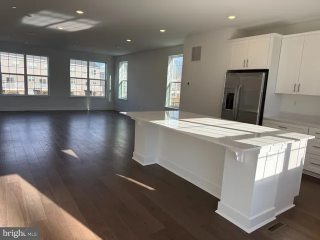 $4,000 | 113 Fred Clark Drive, Pennington, NJ 08534