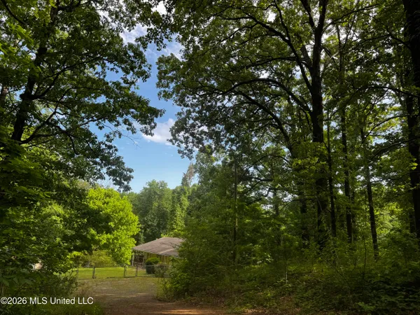 $150,000 | 2830 Woodland Lake Road, Hernando, MS 38632